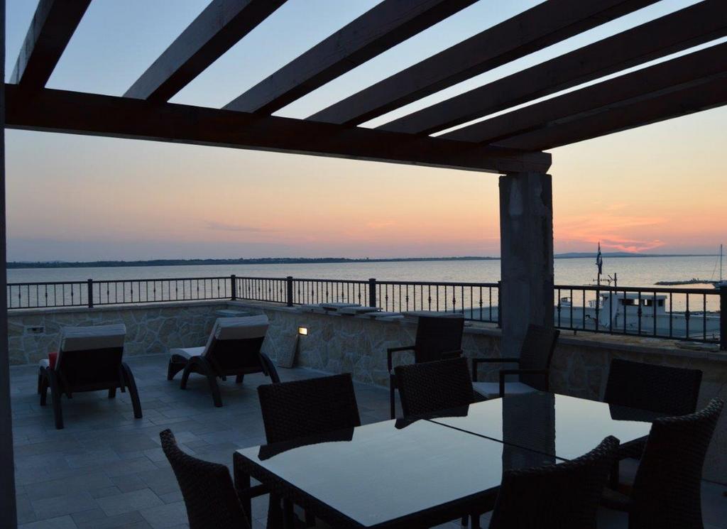 ורסי Sea View Apartments Nina חדר תמונה