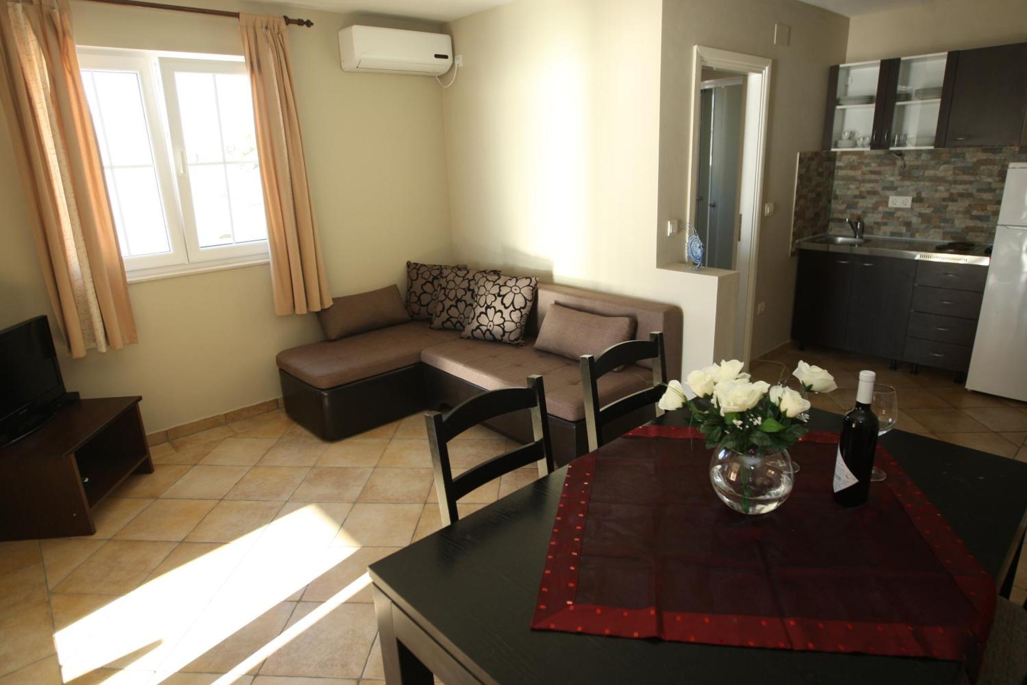 ורסי Sea View Apartments Nina חדר תמונה