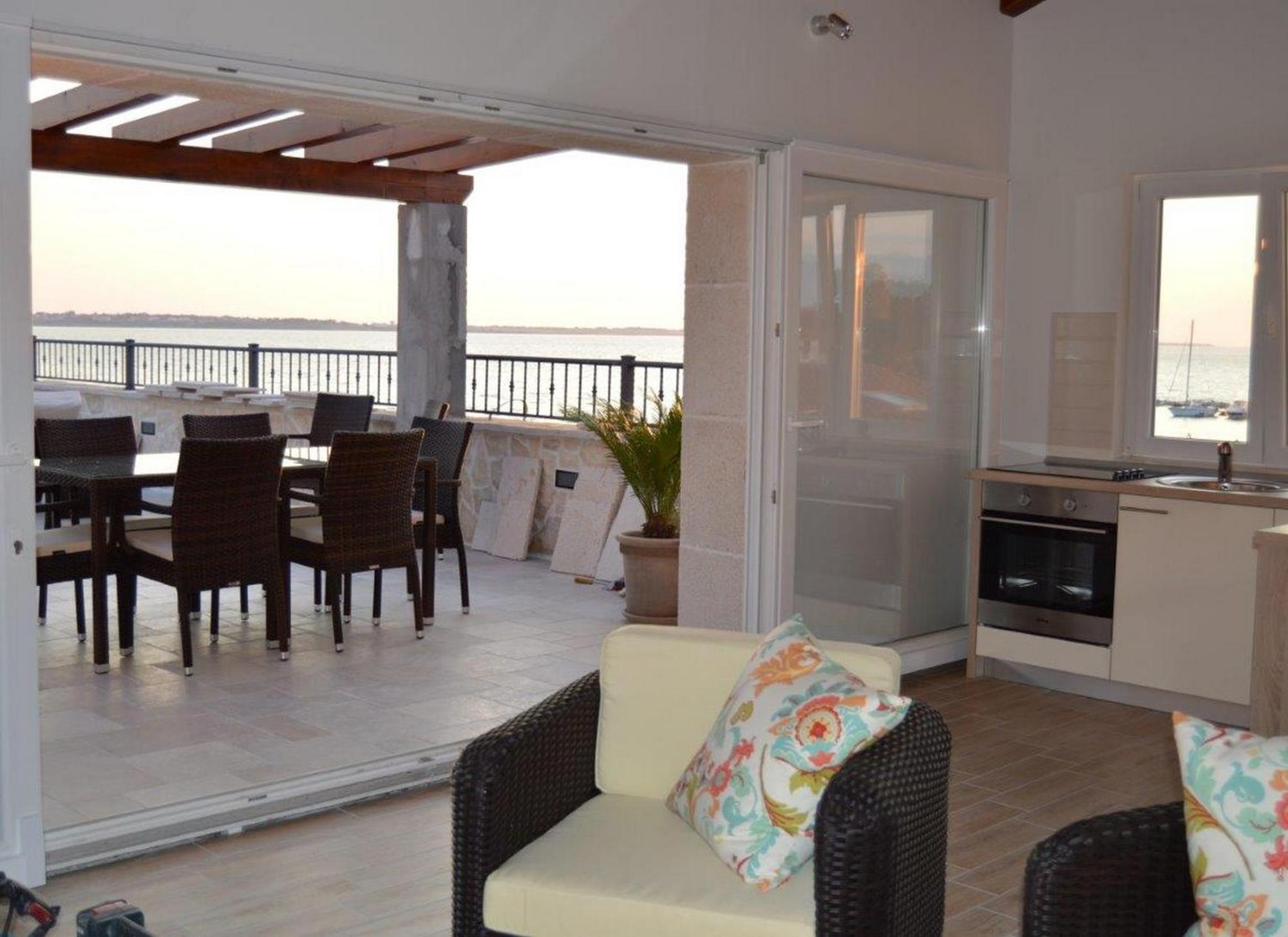 ורסי Sea View Apartments Nina חדר תמונה