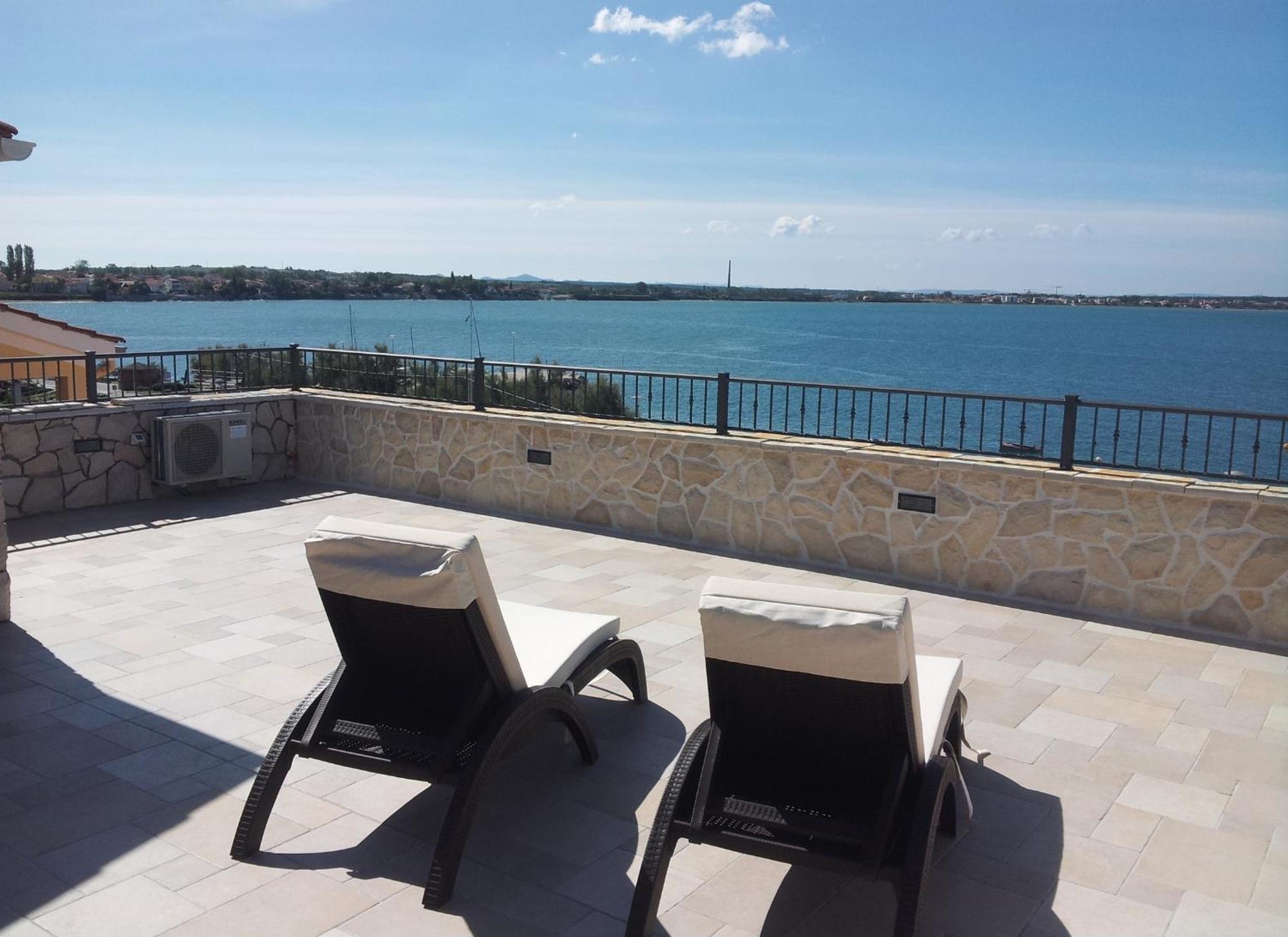 ורסי Sea View Apartments Nina חדר תמונה