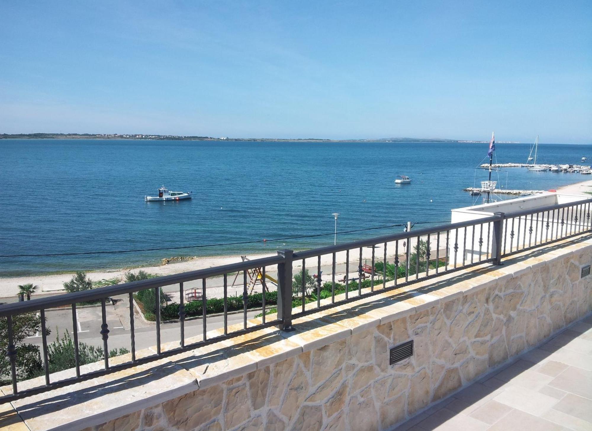 ורסי Sea View Apartments Nina חדר תמונה