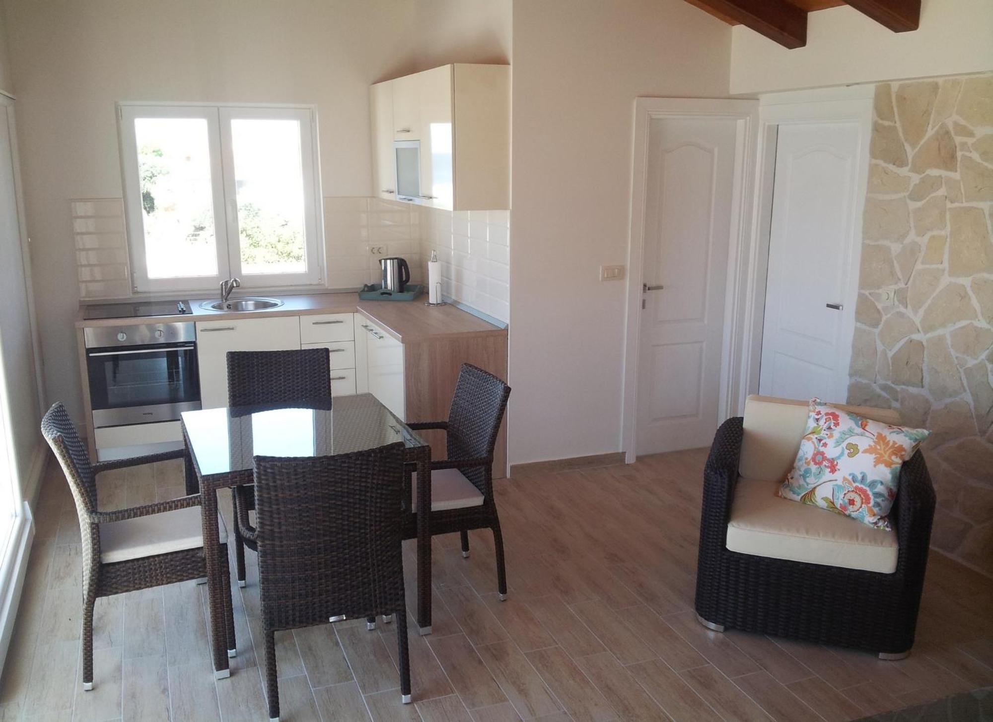 ורסי Sea View Apartments Nina חדר תמונה
