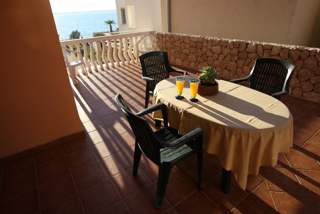 ורסי Sea View Apartments Nina חדר תמונה