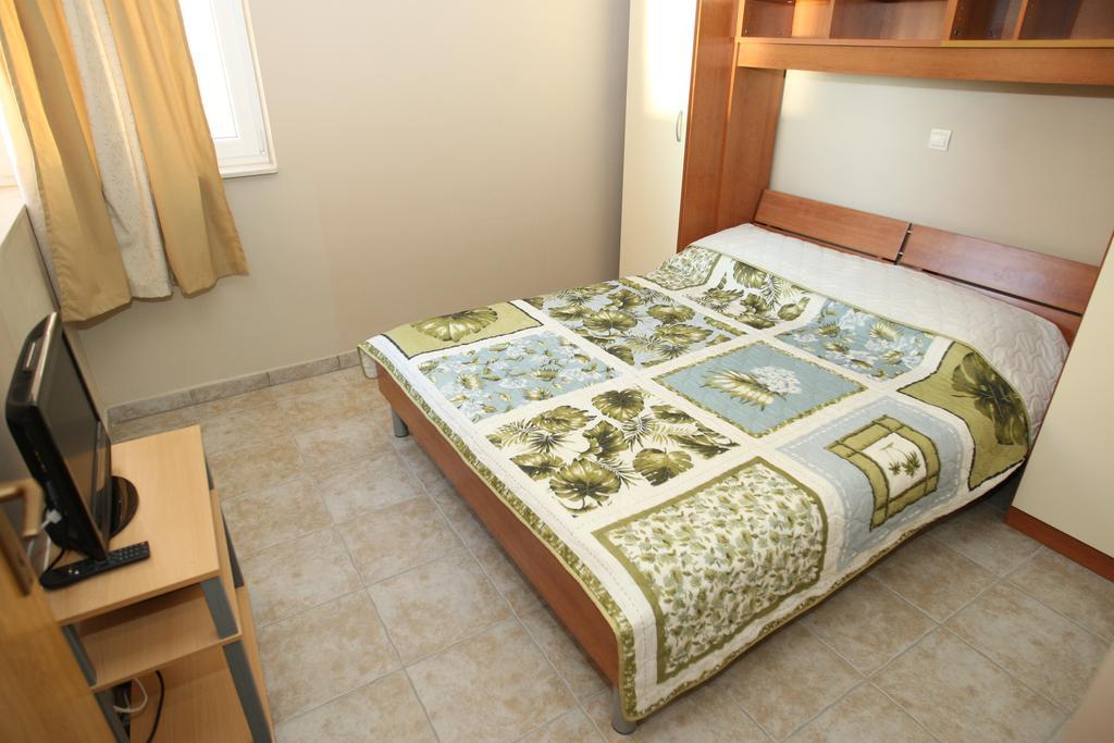 ורסי Sea View Apartments Nina חדר תמונה
